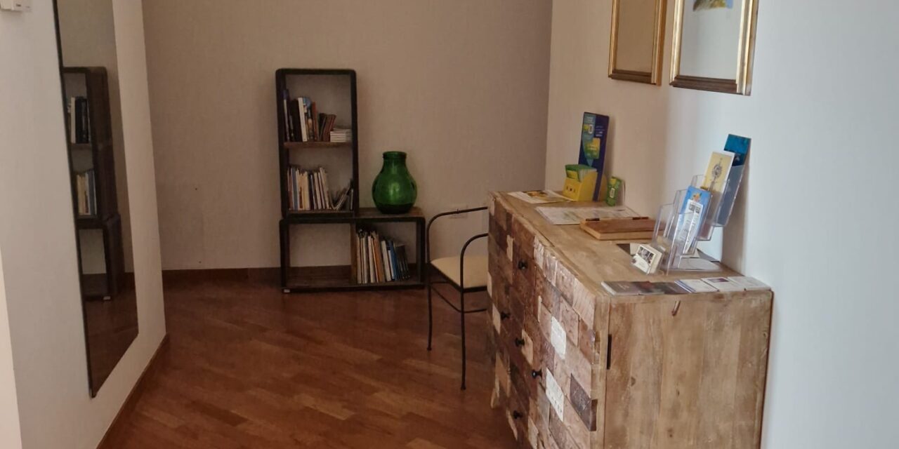 ccea44f4-75d2-4dad-853c-0bbe761c519c